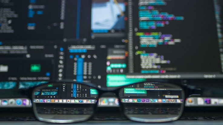 Tænastuport Programering Mynd
