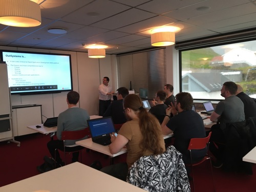 Outsystems2